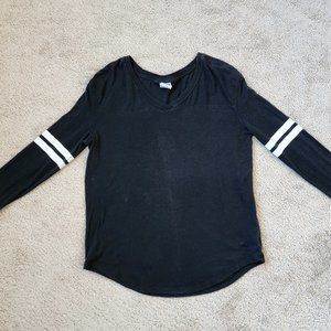 🎉 Pink Small (S) Black Long-Sleeve Augusta Shirt (3/$10)